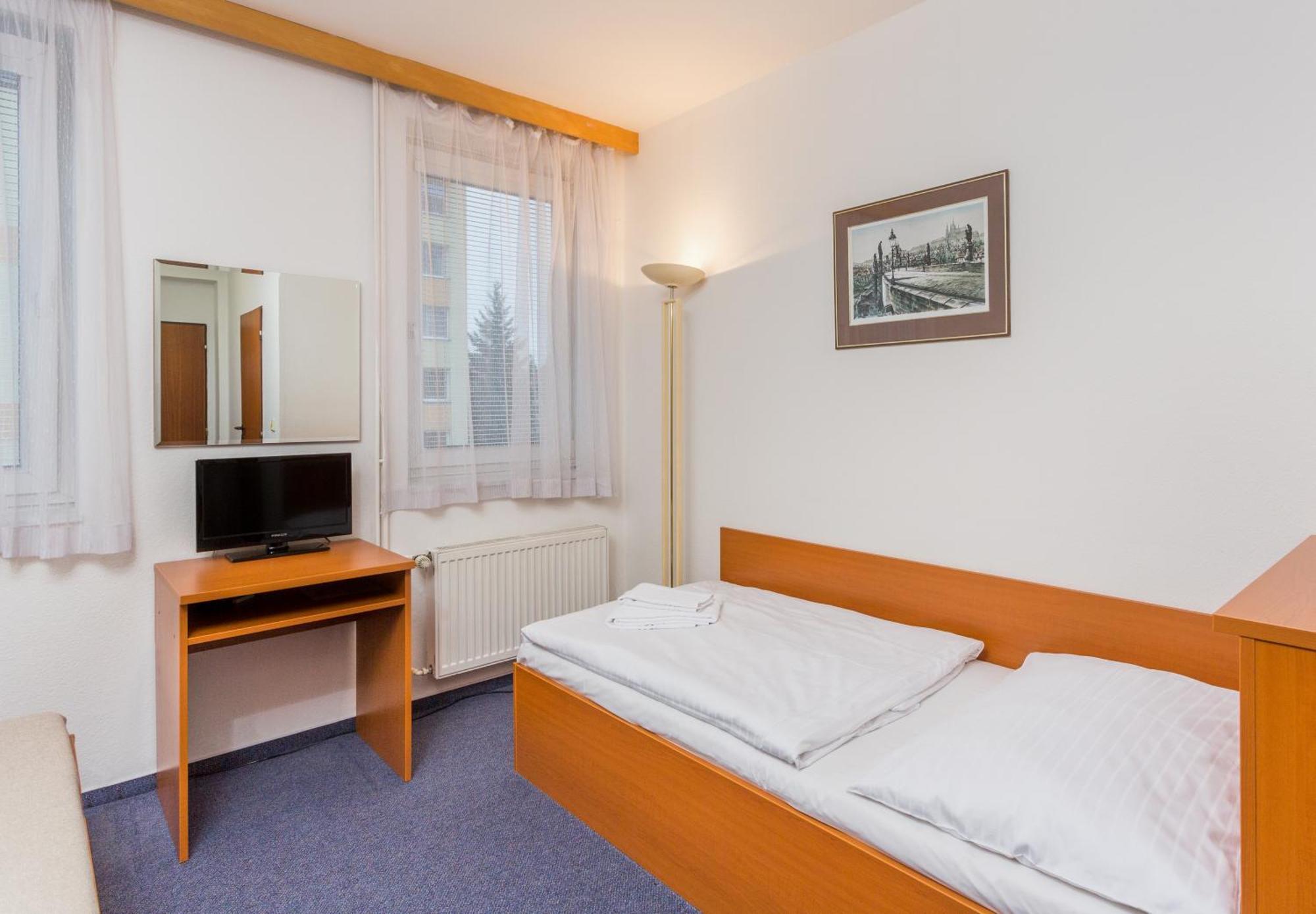 Standard Single Room,1023059680:JPEG